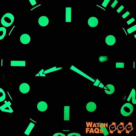 how long does a rolex glow in the dark|how long does superluminova last.